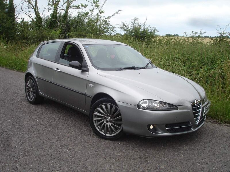 View ALFA ROMEO 147 1.6 T.Spark Collezione 5dr