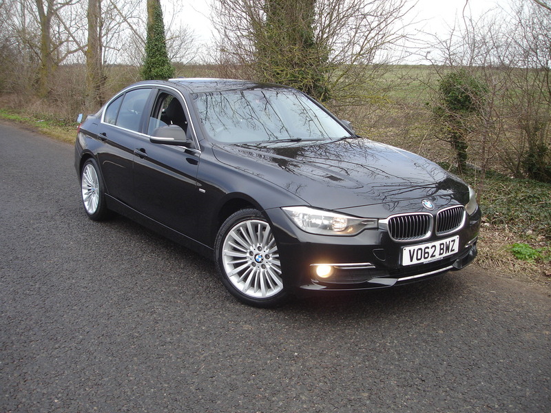 View BMW 3 SERIES 320D LUXURY