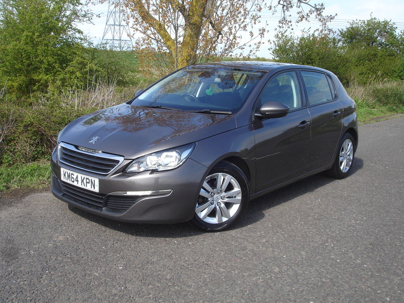 View PEUGEOT 308 1.6 HDi Active 